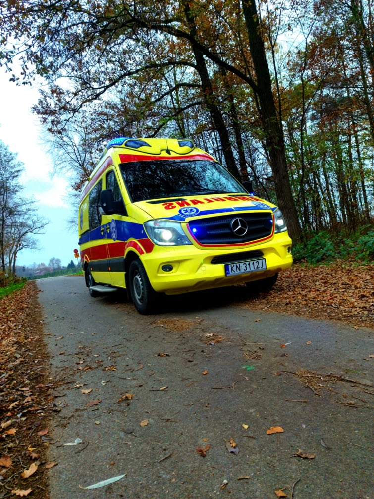 AmbuLans 24 zabezpieczenia medyczne transport medyczny