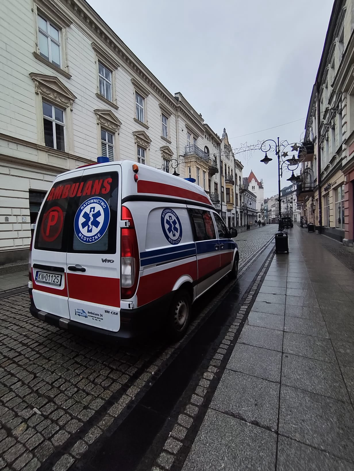 AmbuLans 24 transport medyczny